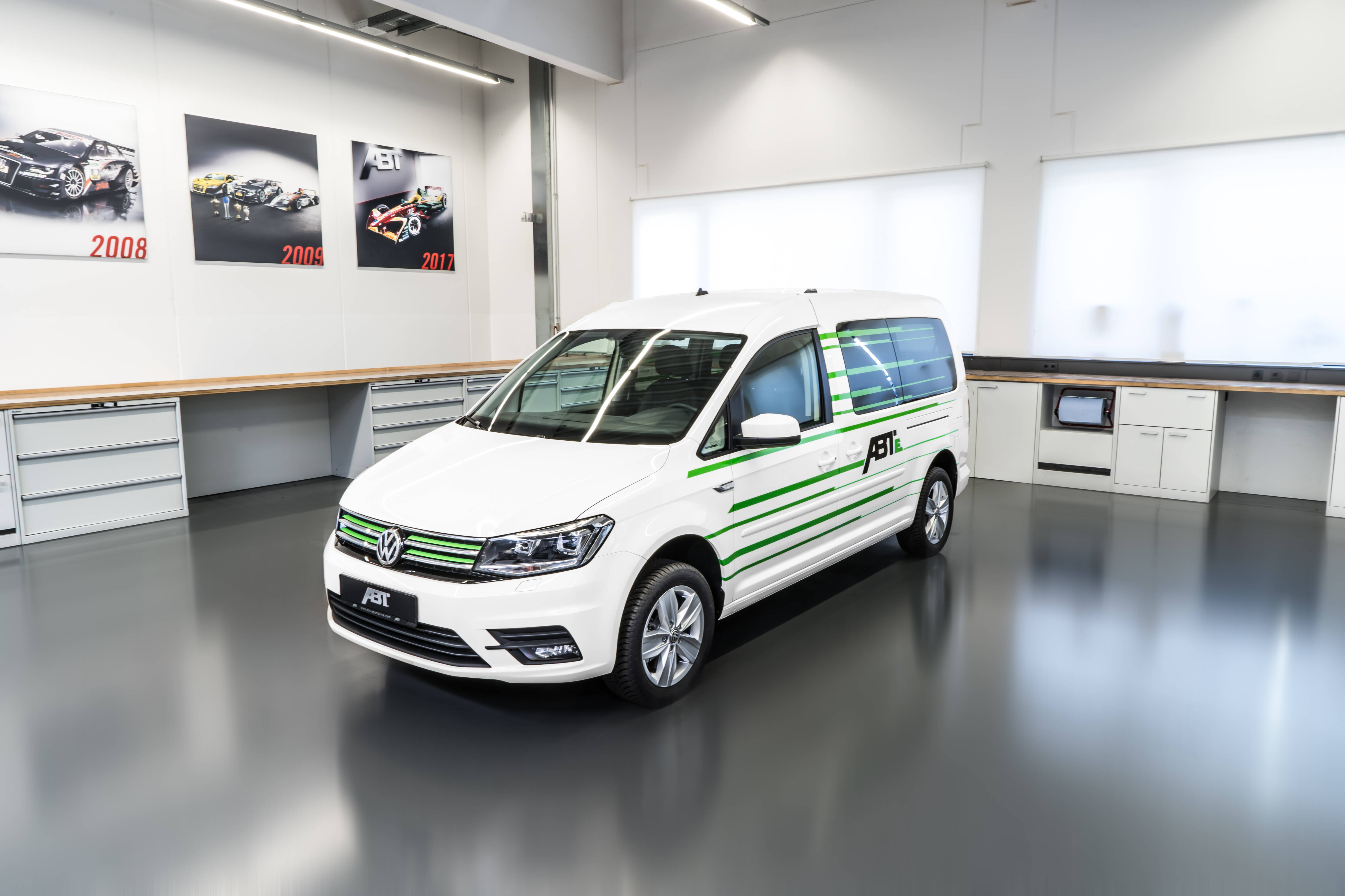 ABT Gives VW T6 A Dose Of Aggressiveness, Injects More Power